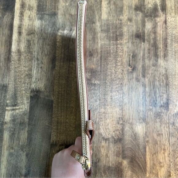 Kate Spade Glitterbug Bow Pouch Zippered Envelope Rosegold Handbag Holiday Party - Picture 7 of 8